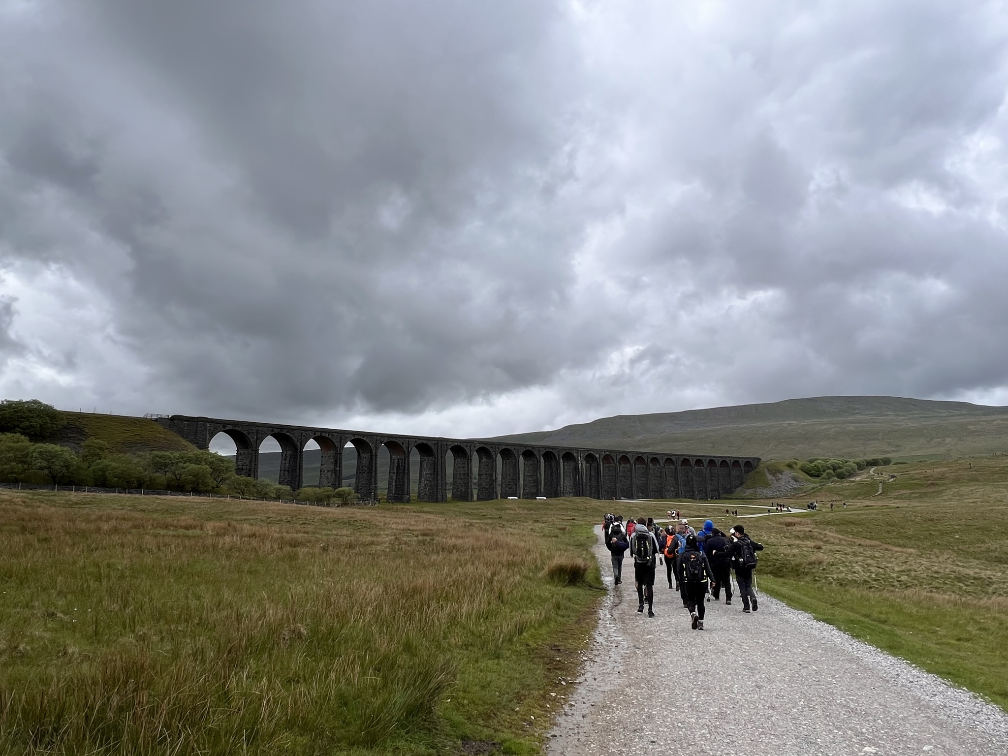 Yorkshire 27/38 - Sepanjang perjalanan kita banyak menemukan pemandangan yang bagus, salah satunya ini Jalur kereta api tua ini.